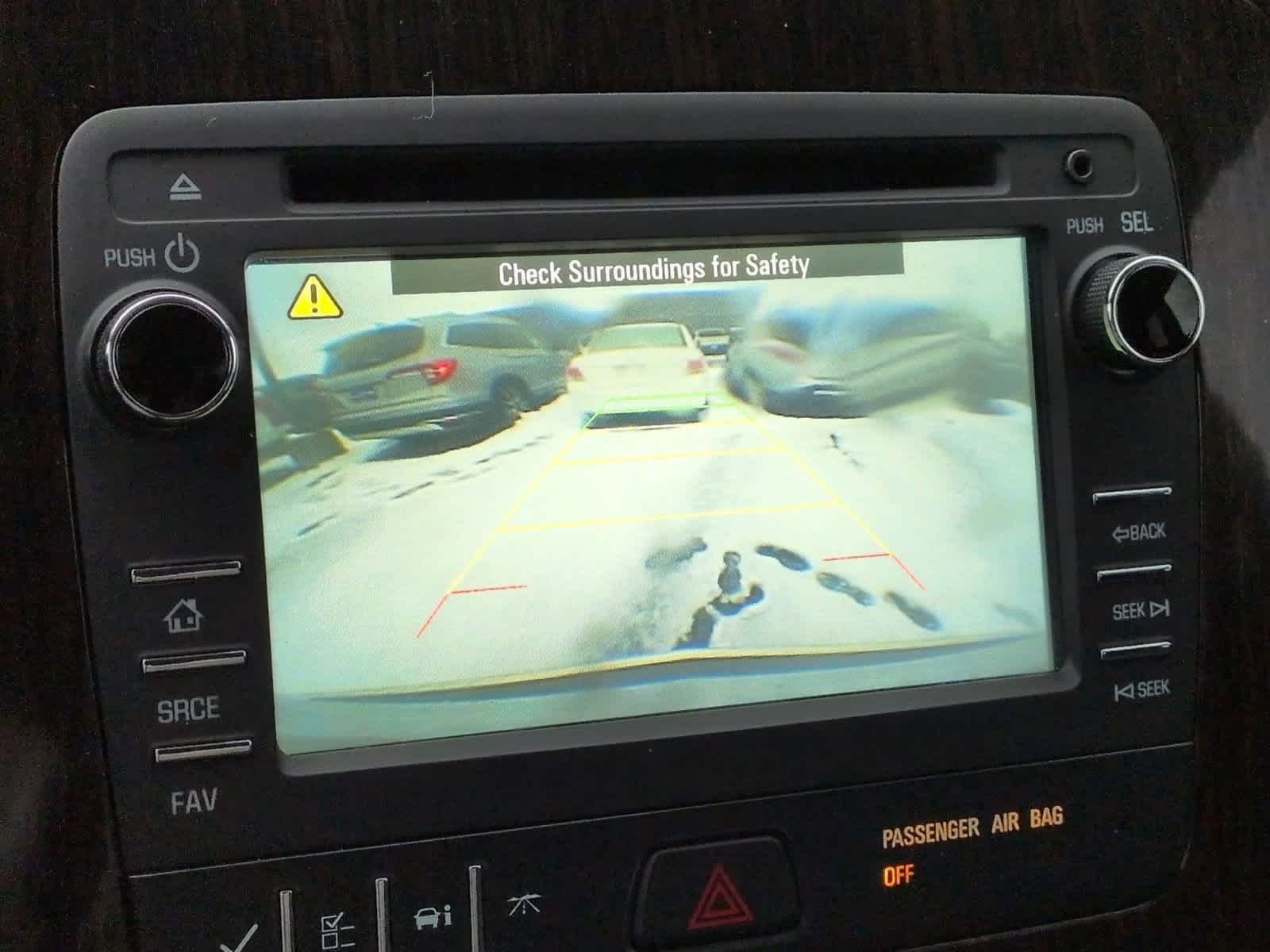 Thumbnail: 2017 Chevrolet Traverse - 21