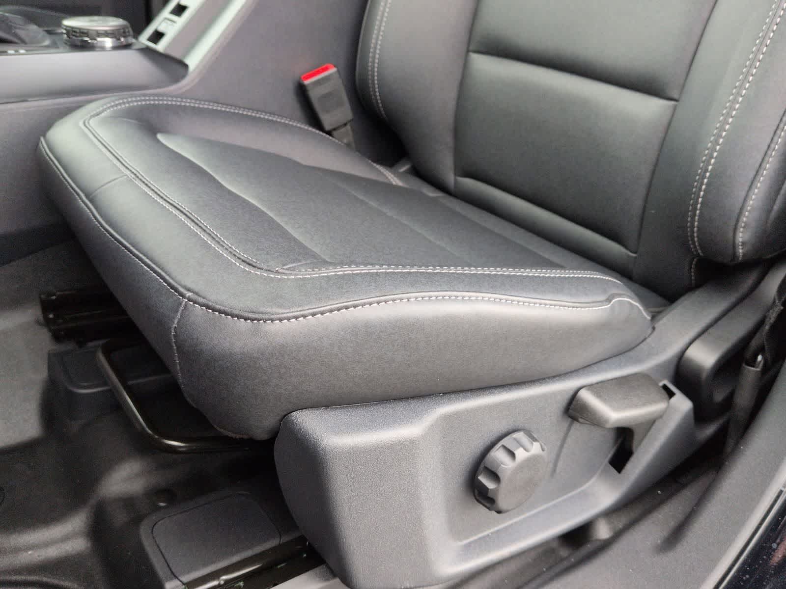 Thumbnail: 2025 Ford Bronco - 18