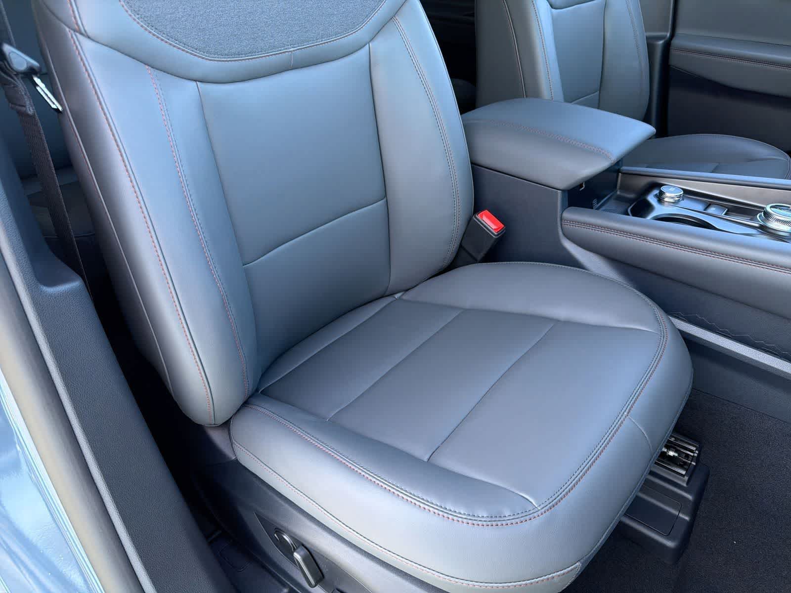 Thumbnail: 2026 Ford Explorer - 24