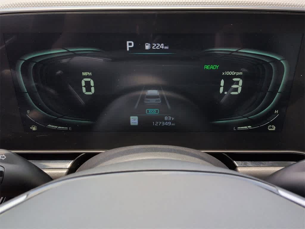 Thumbnail: 2023 Kia Niro - 34
