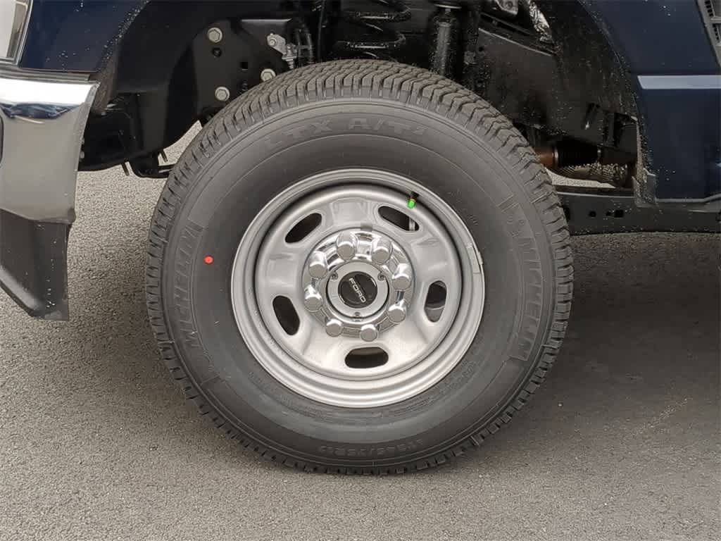 Thumbnail: 2025 Ford F-250 - 14