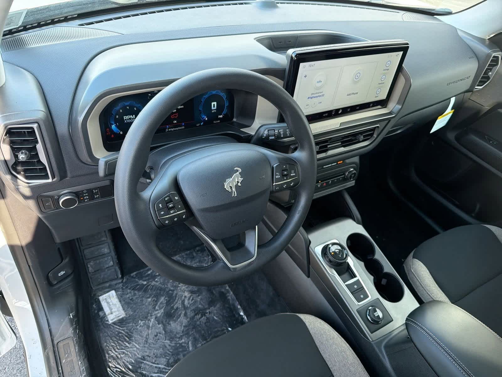 Thumbnail: 2025 Ford Bronco Sport - 10