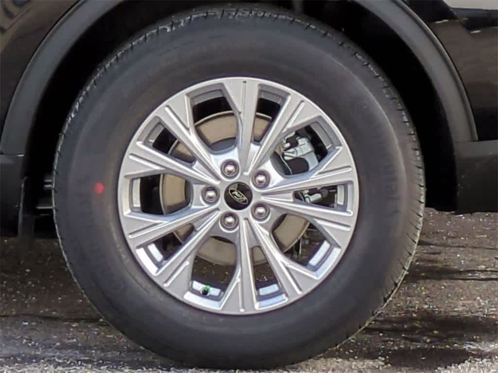 Thumbnail: 2025 Ford Escape - 13