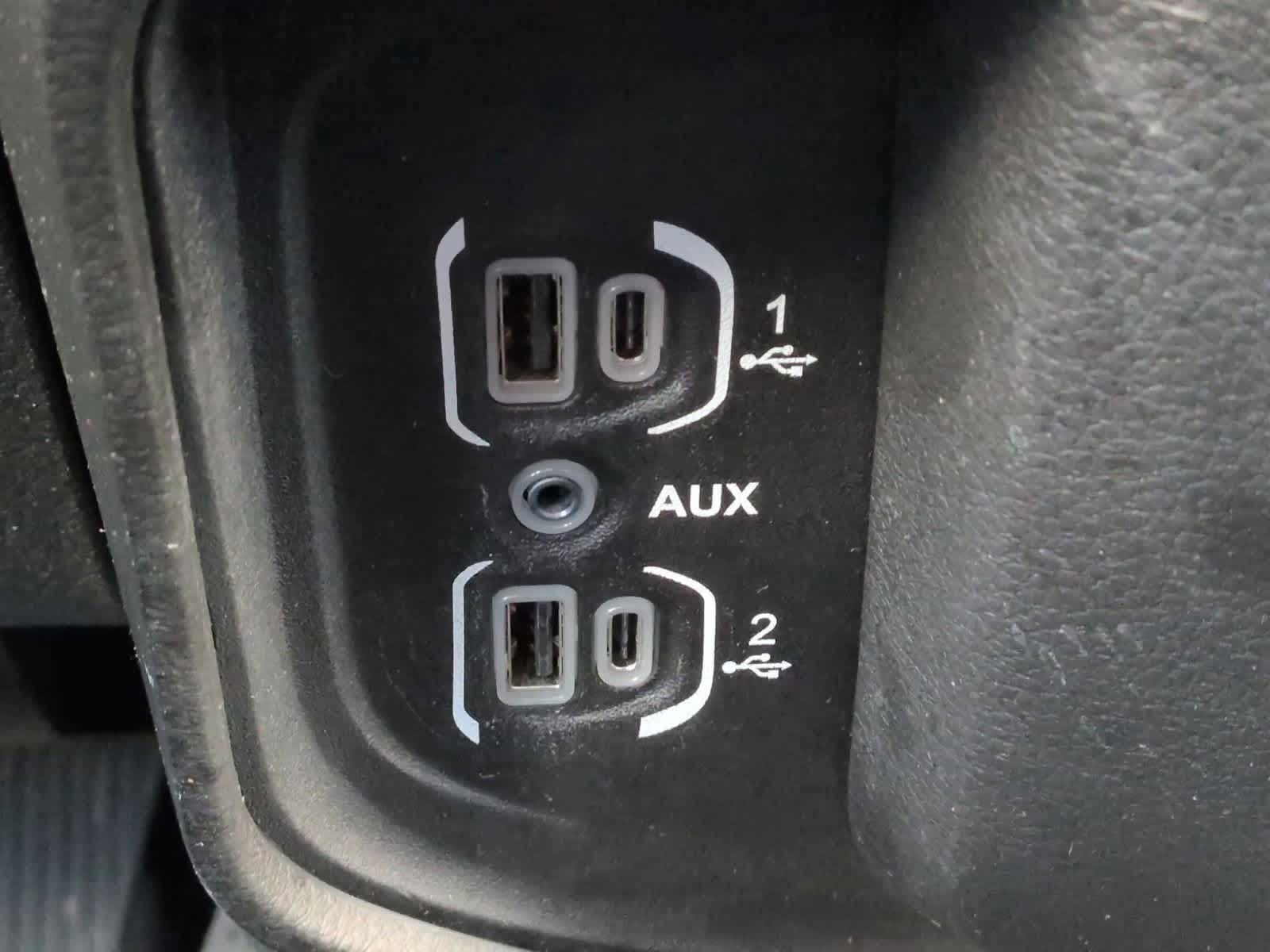 Thumbnail: 2019 RAM 1500 - 31