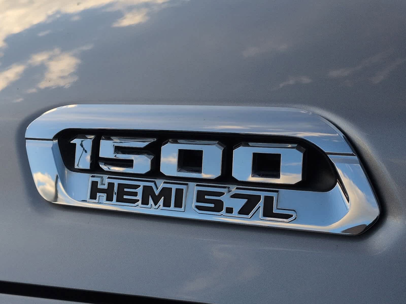 Thumbnail: 2019 RAM 1500 - 13