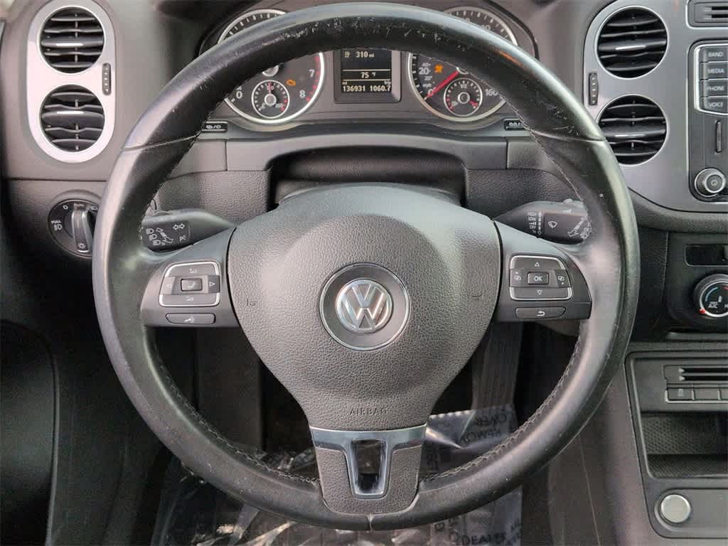 Thumbnail: 2016 Volkswagen Tiguan - 25