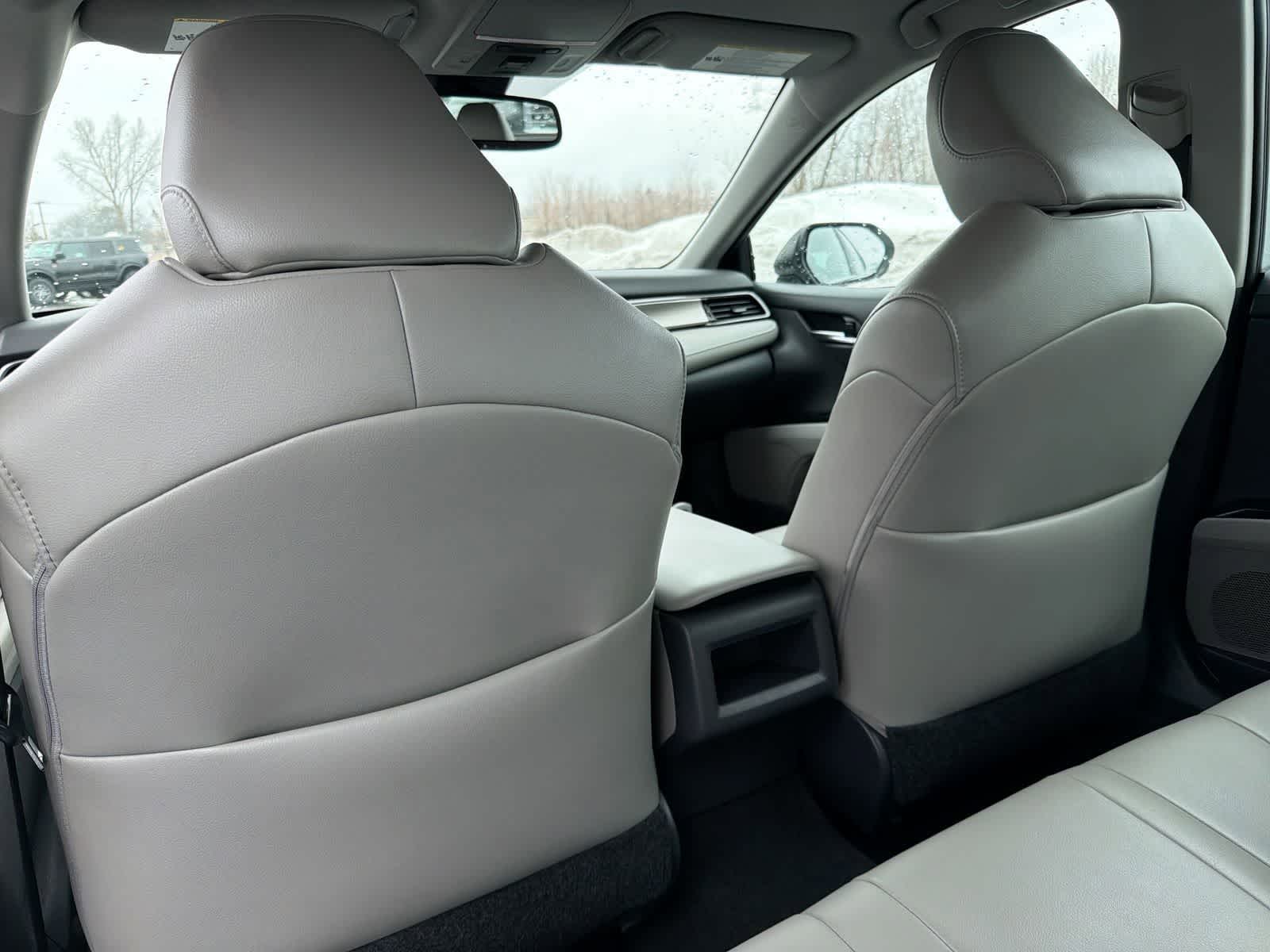 Thumbnail: 2019 Toyota Camry - 19