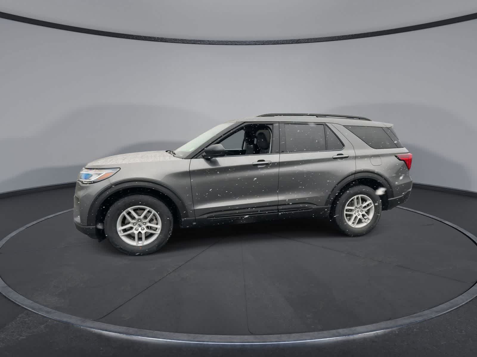 Thumbnail: 2026 Ford Explorer - 5