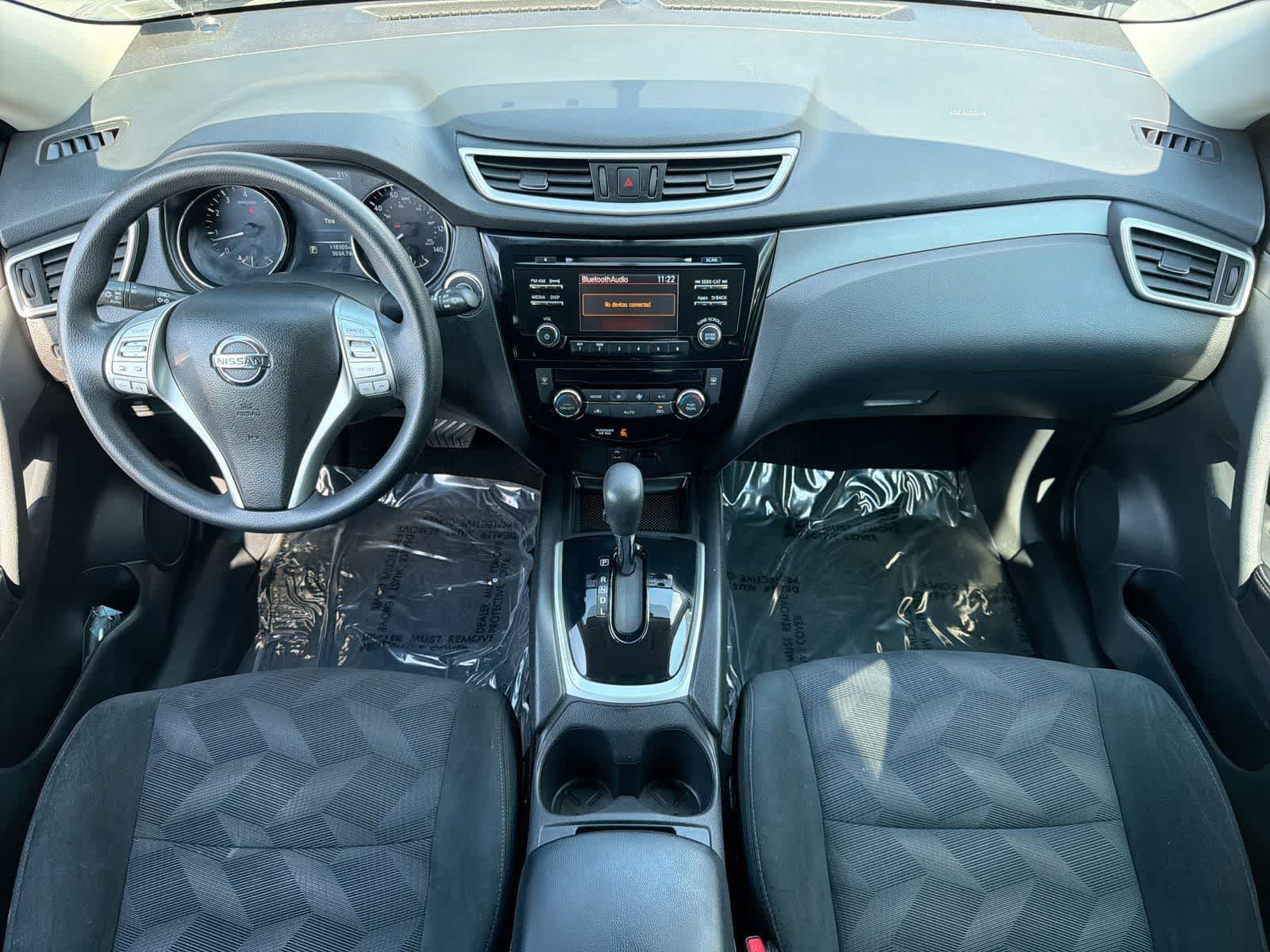 Thumbnail: 2016 Nissan Rogue - 16