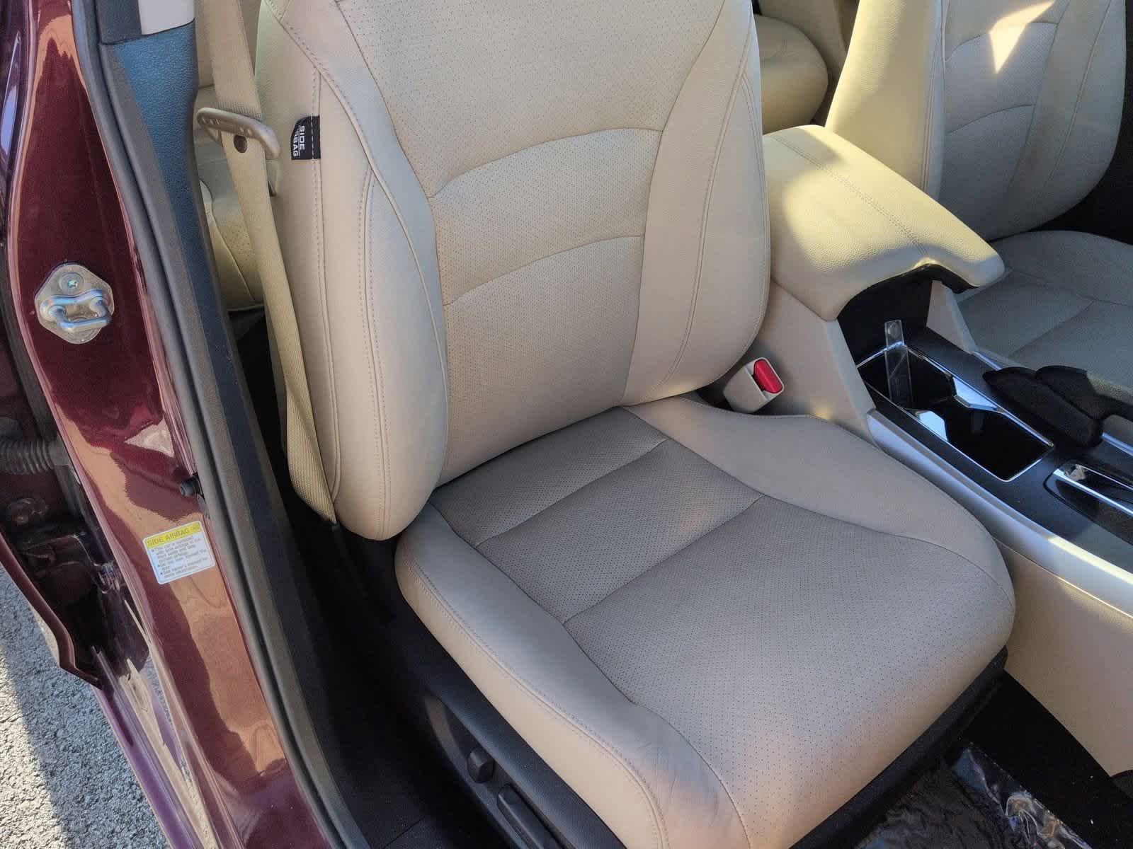 Thumbnail: 2013 Honda Accord - 24