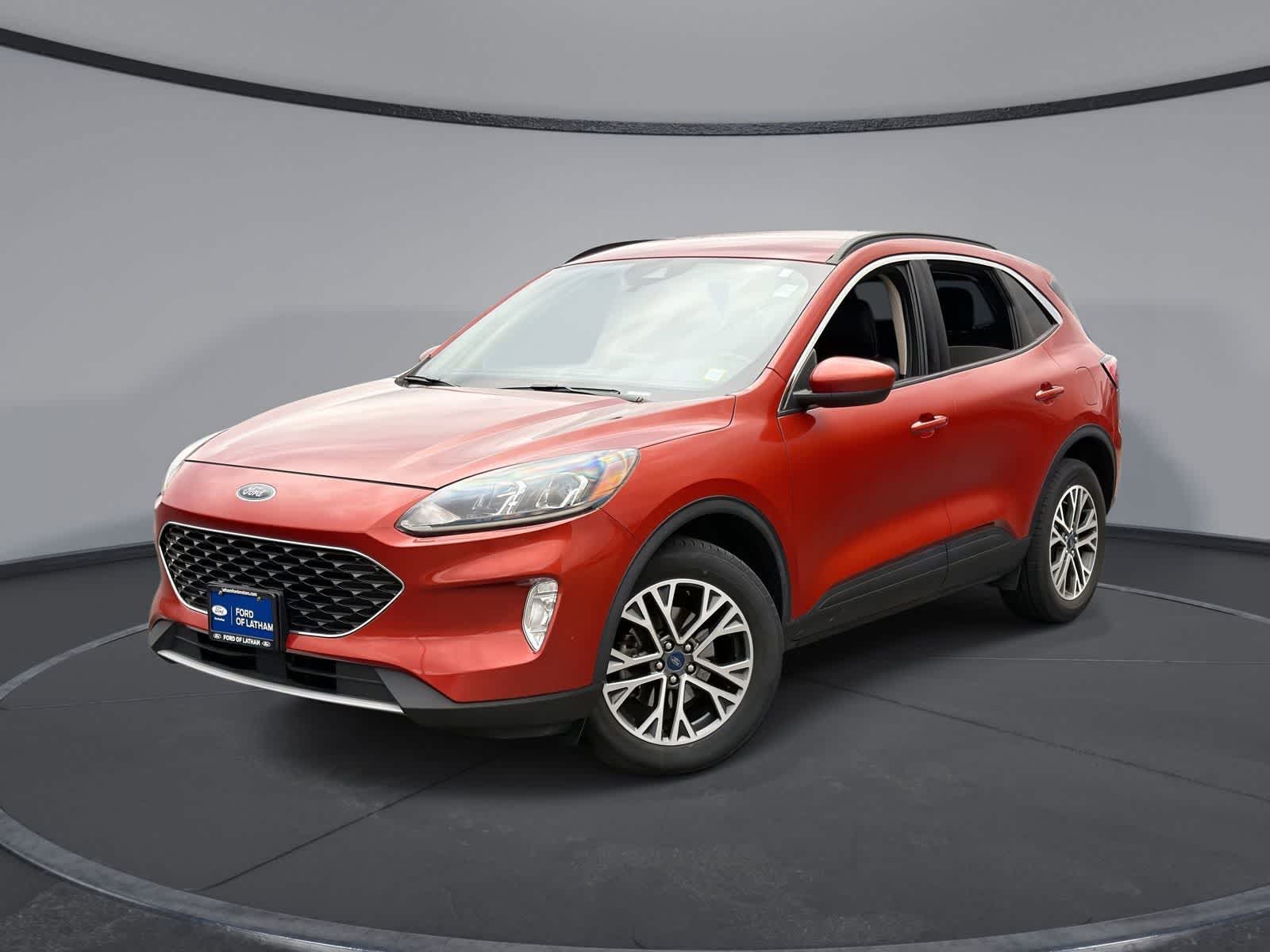 Thumbnail: 2020 Ford Escape - 1