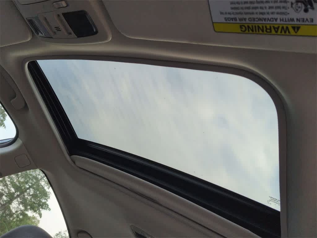 Thumbnail: 2015 Subaru Legacy - 20