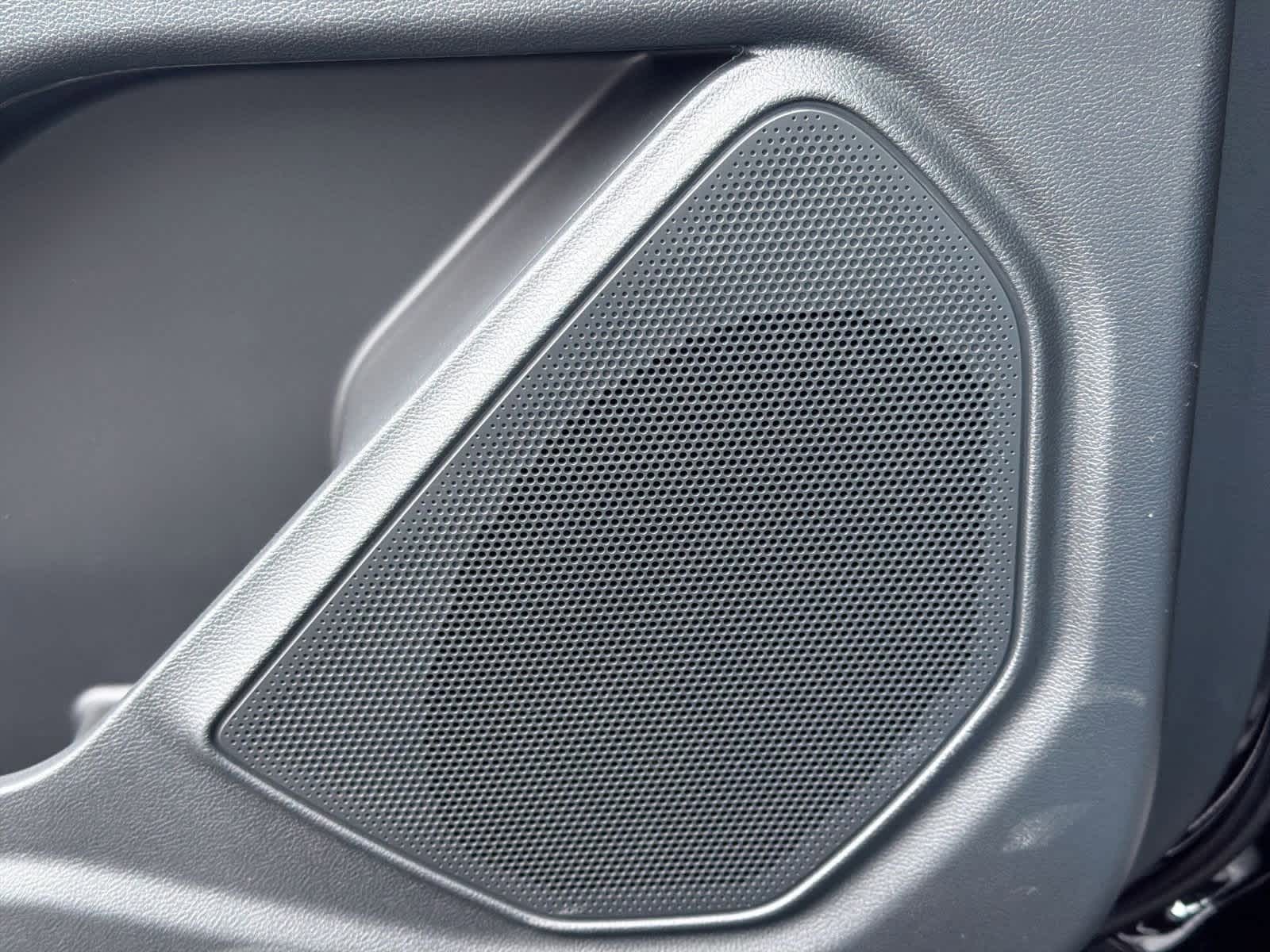 Thumbnail: 2026 Ford Explorer - 33