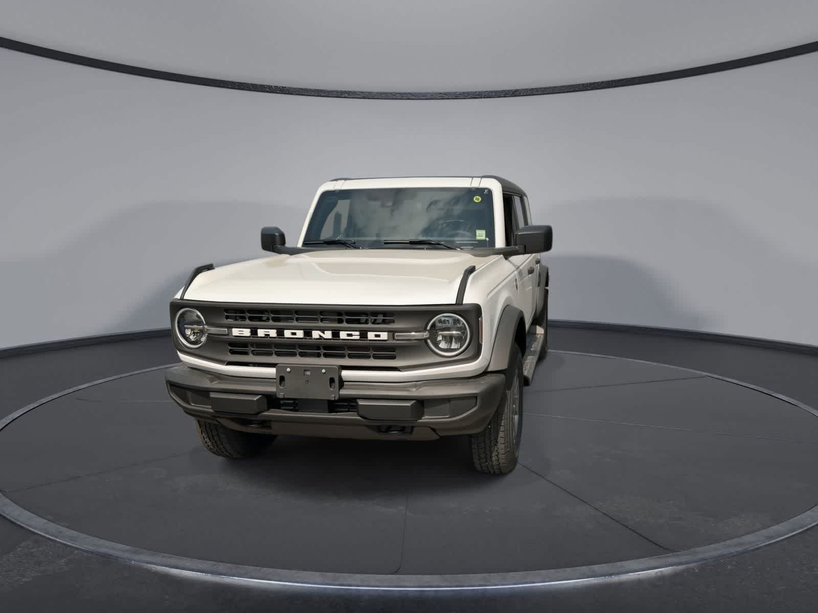 Thumbnail: 2026 Ford Bronco - 3