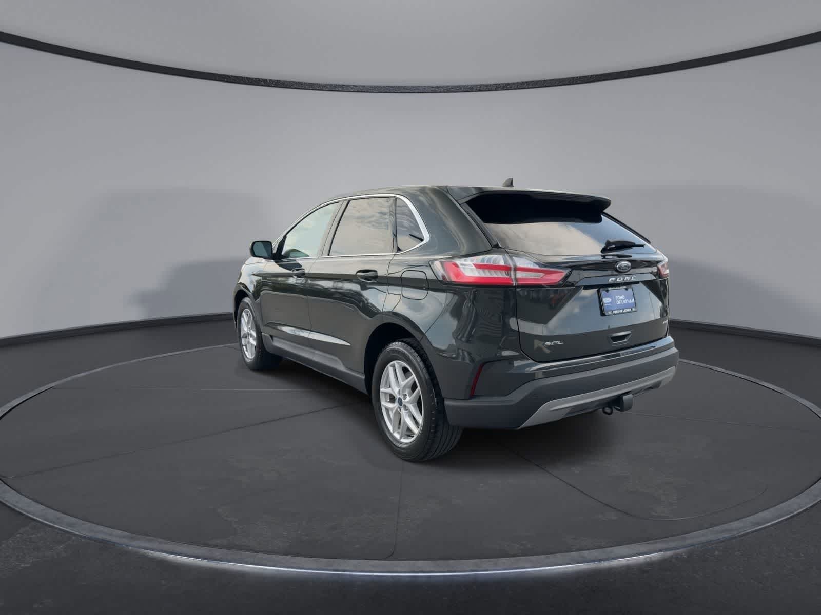 Thumbnail: 2022 Ford Edge - 6
