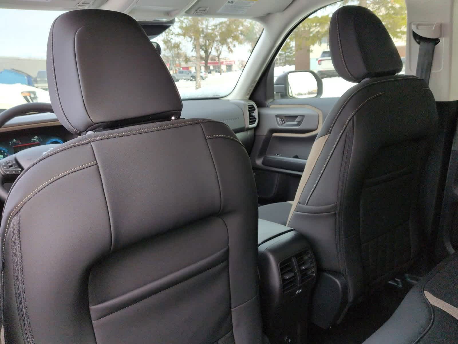 Thumbnail: 2025 Ford Bronco Sport - 19