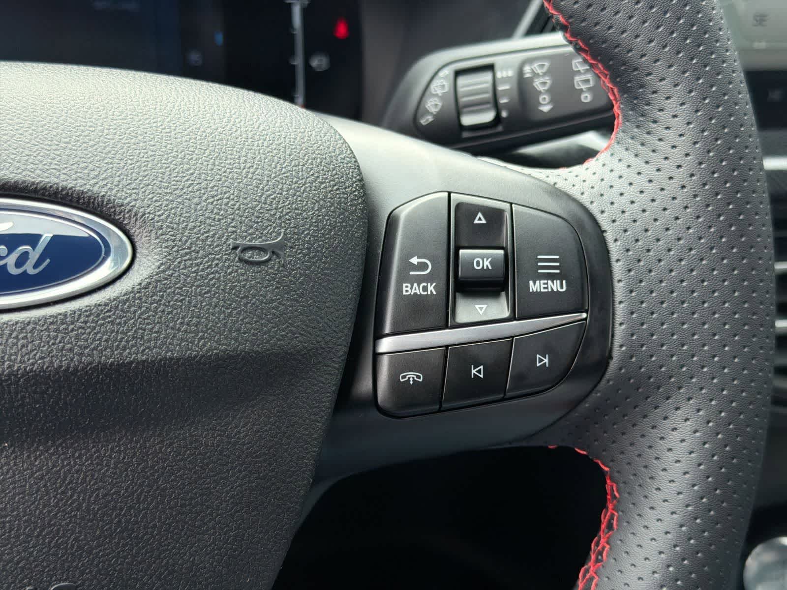 Thumbnail: 2023 Ford Escape - 26