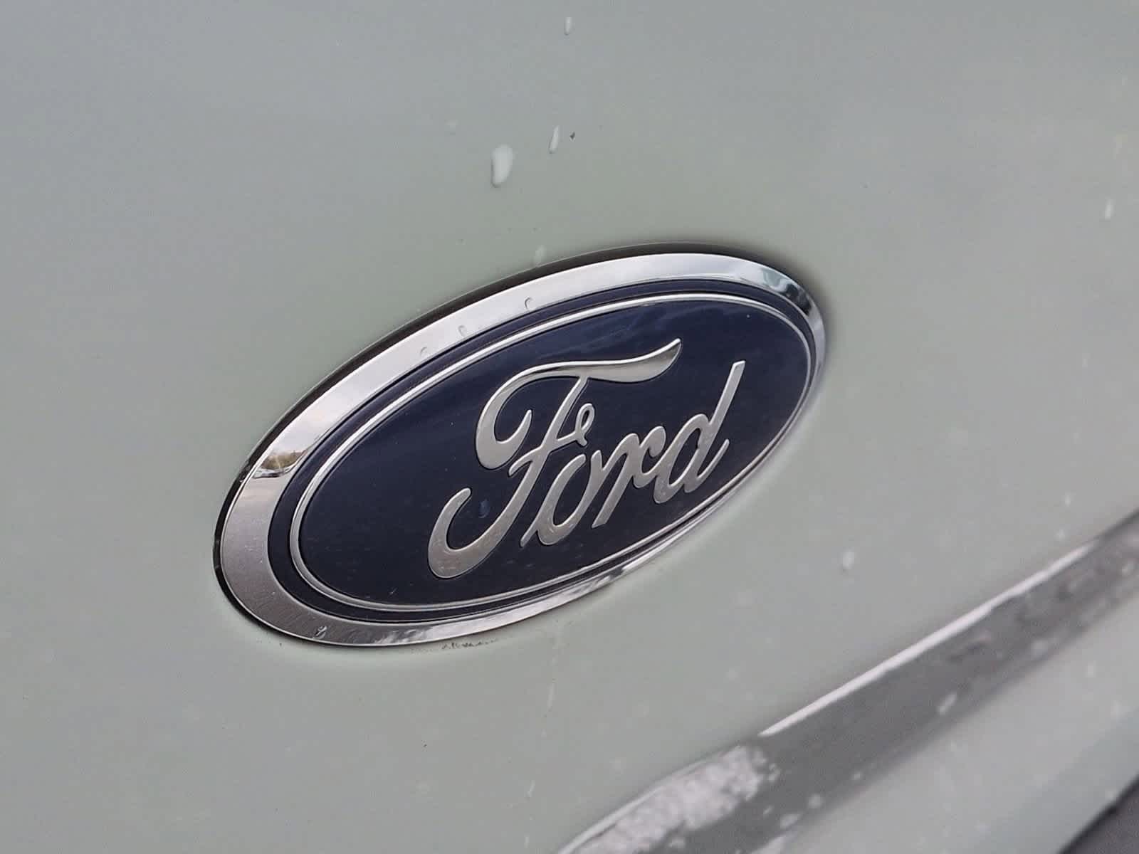 Thumbnail: 2022 Ford Bronco Sport - 12