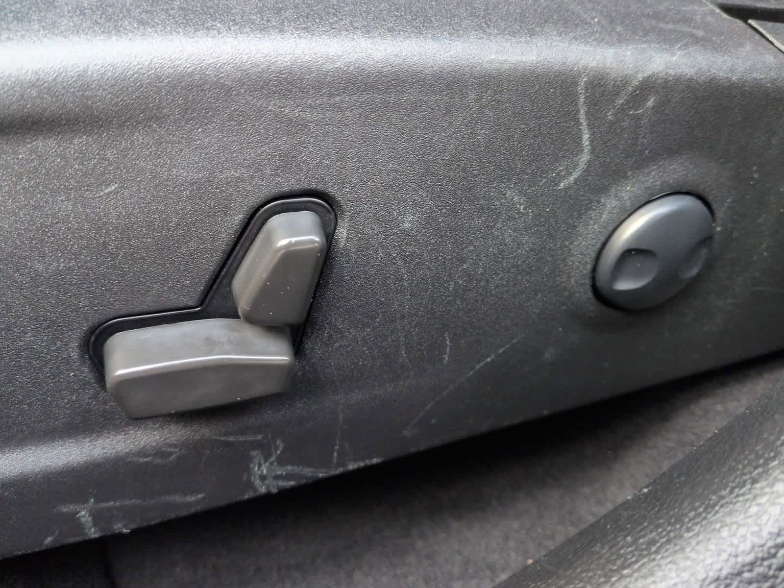 Thumbnail: 2022 Dodge Charger - 18