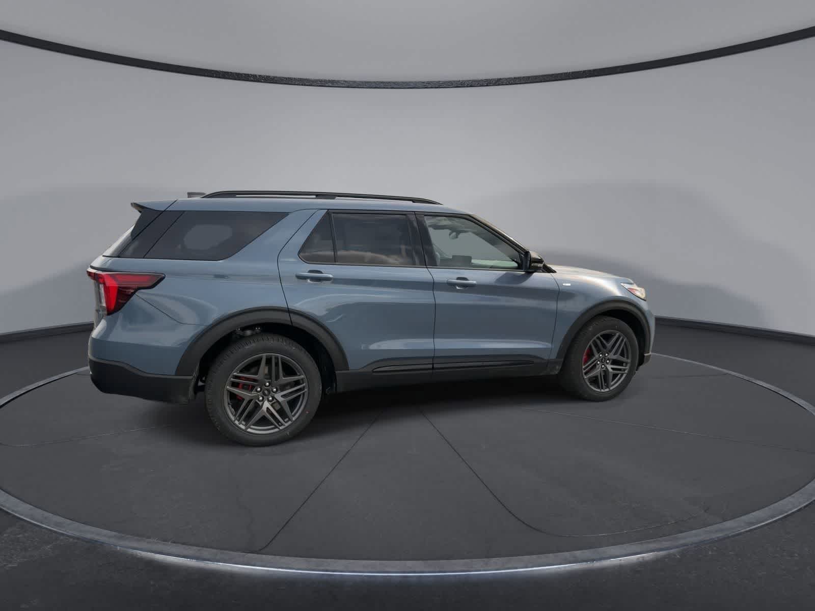 Thumbnail: 2026 Ford Explorer - 9