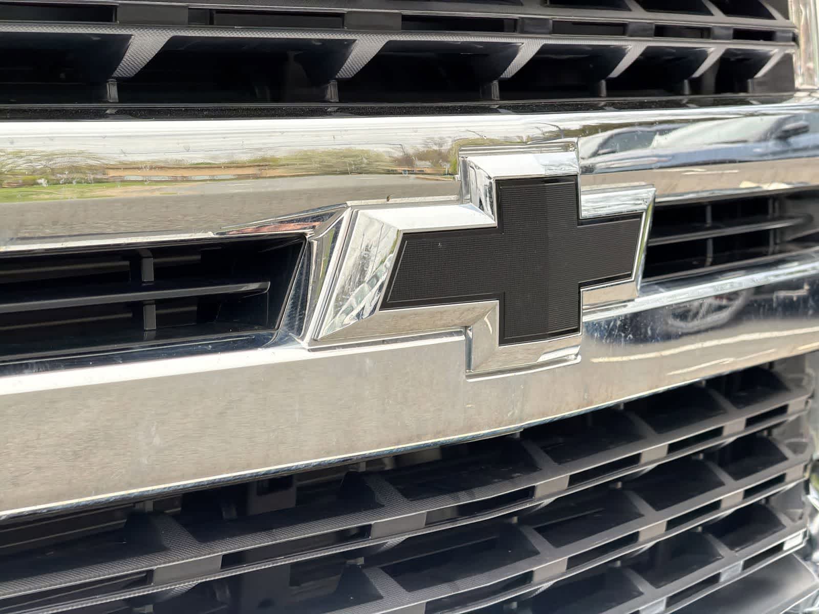 Thumbnail: 2019 Chevrolet Silverado 1500 - 12