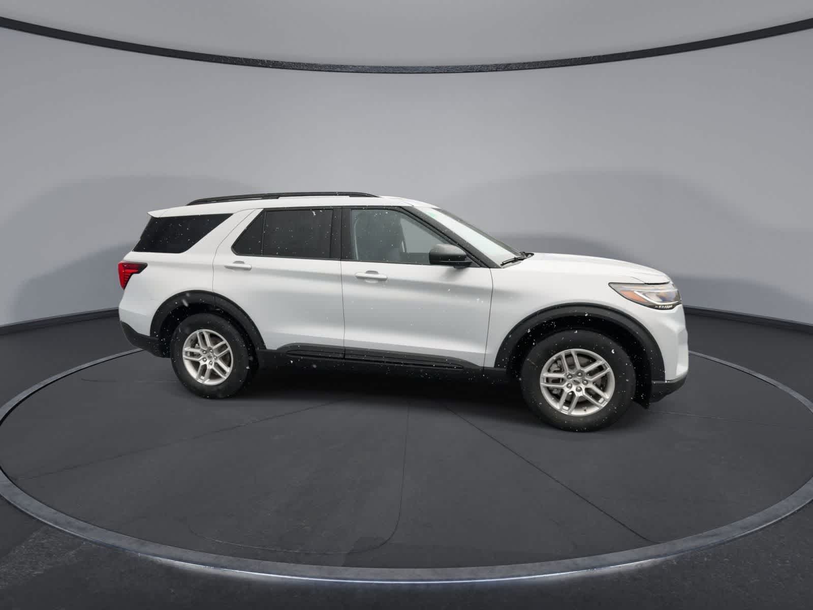 Thumbnail: 2026 Ford Explorer - 9