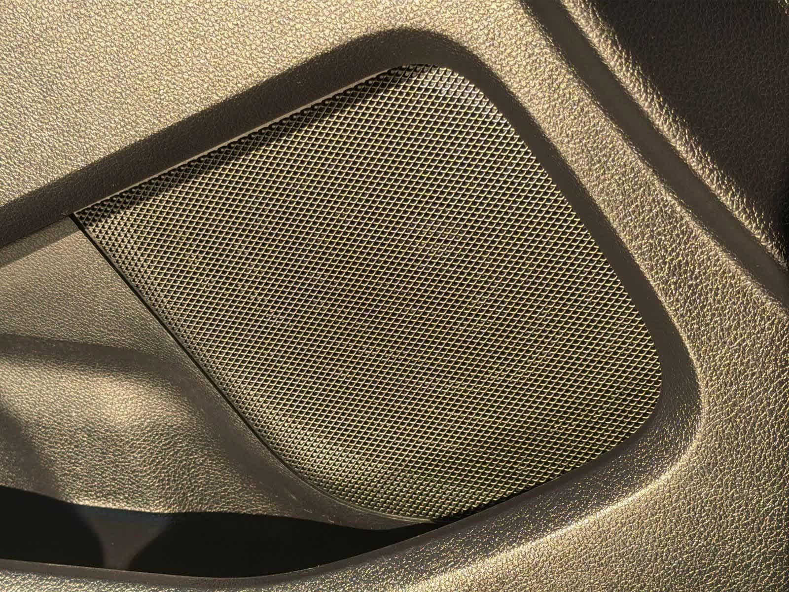 Thumbnail: 2019 Ford Explorer - 30