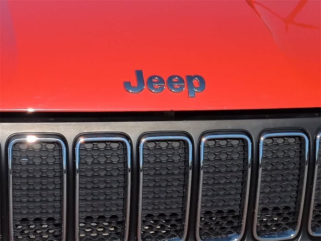 Thumbnail: 2021 Jeep Renegade - 12