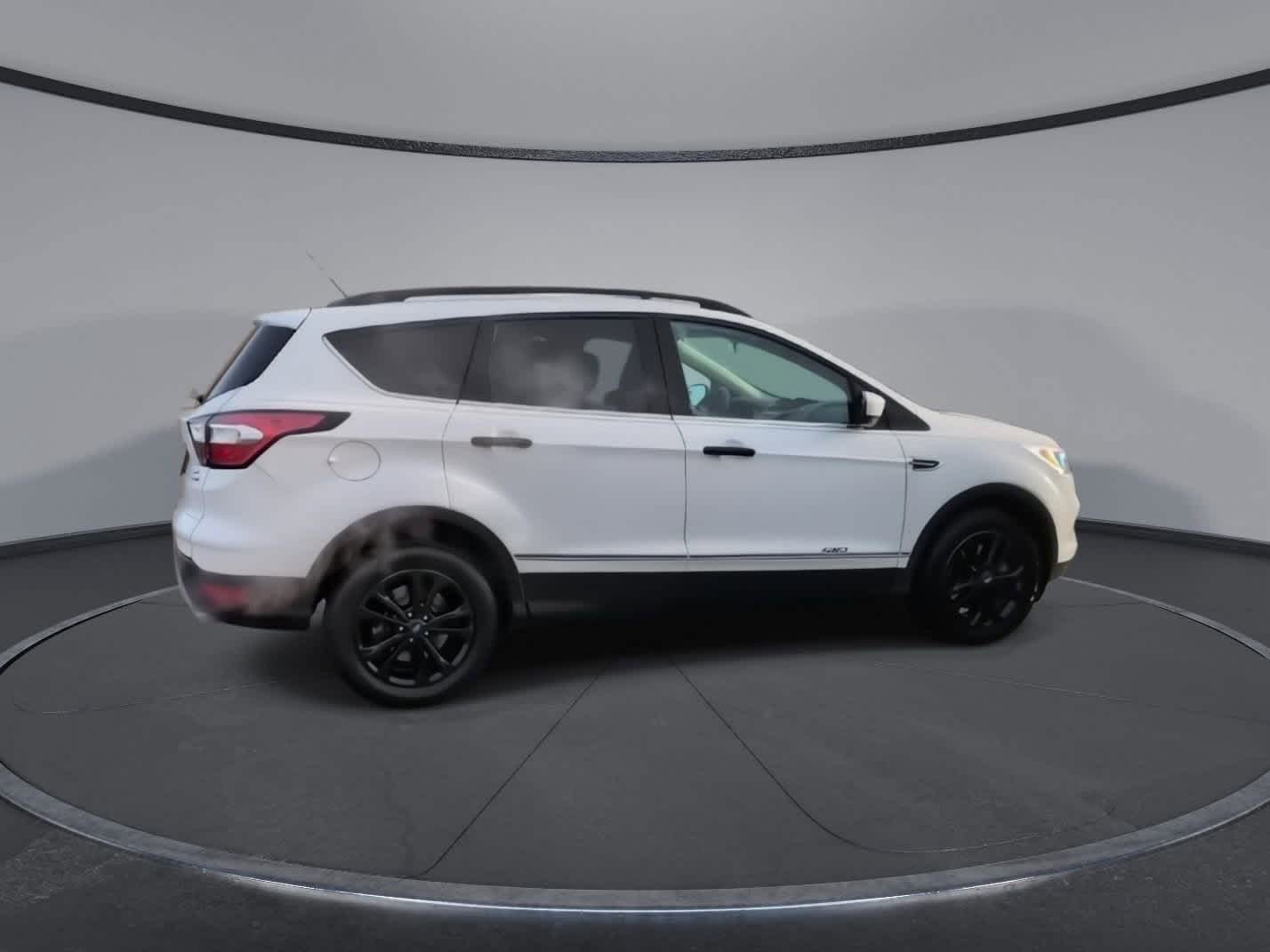 Thumbnail: 2018 Ford Escape - 9