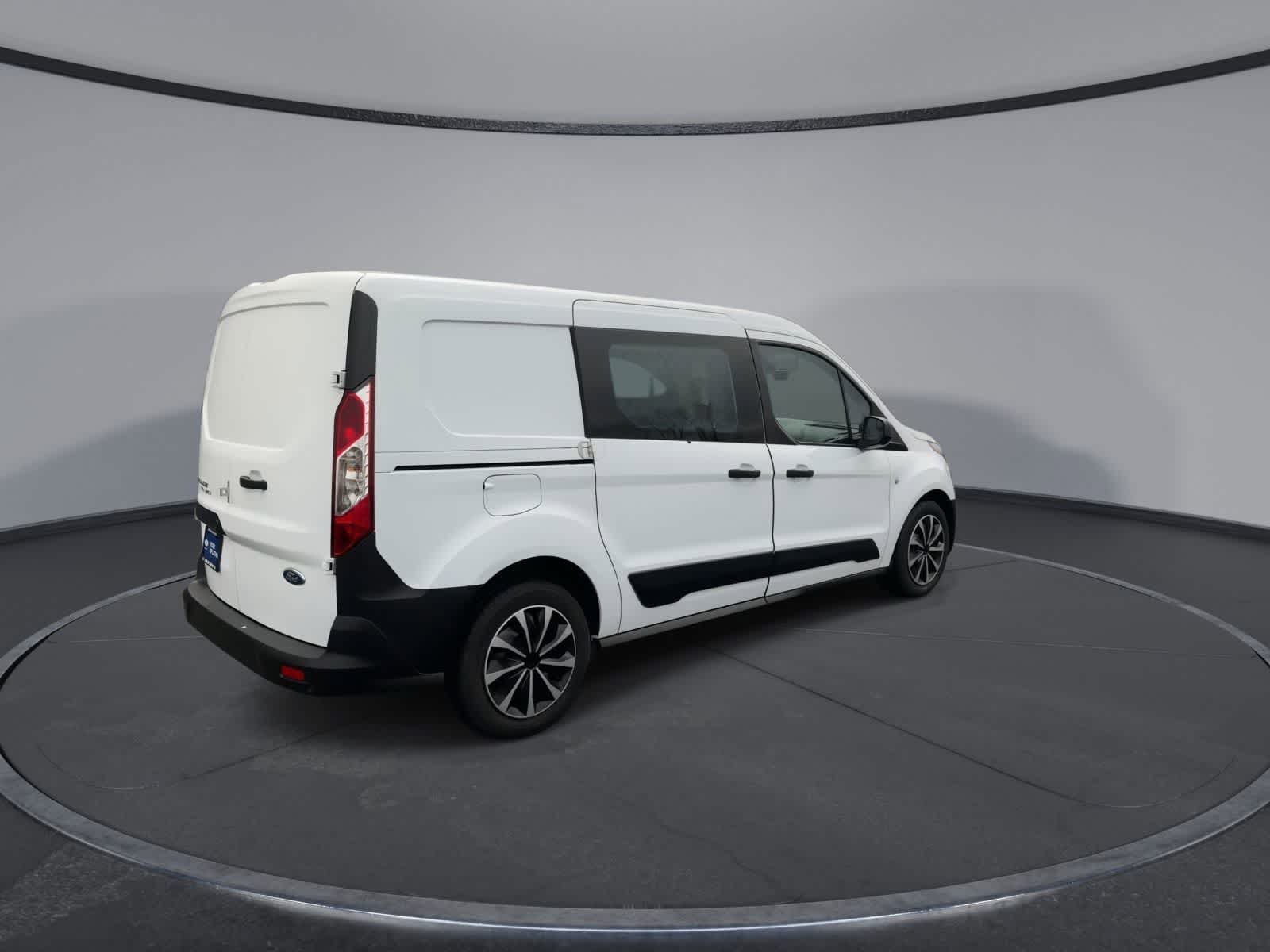 Thumbnail: 2022 Ford Transit Series - 8