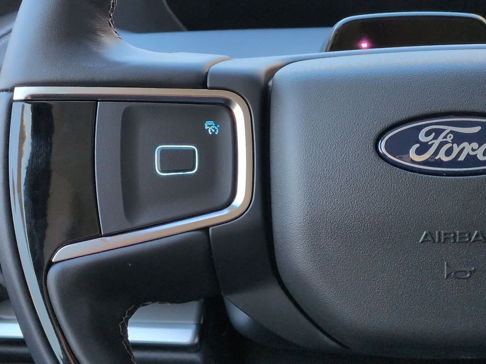 Thumbnail: 2025 Ford Expedition - 25