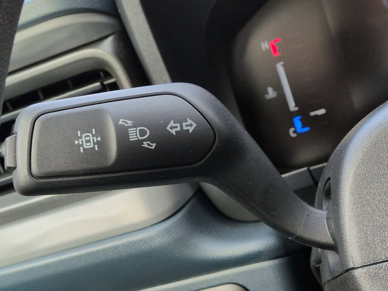 Thumbnail: 2025 Ford Maverick - 27