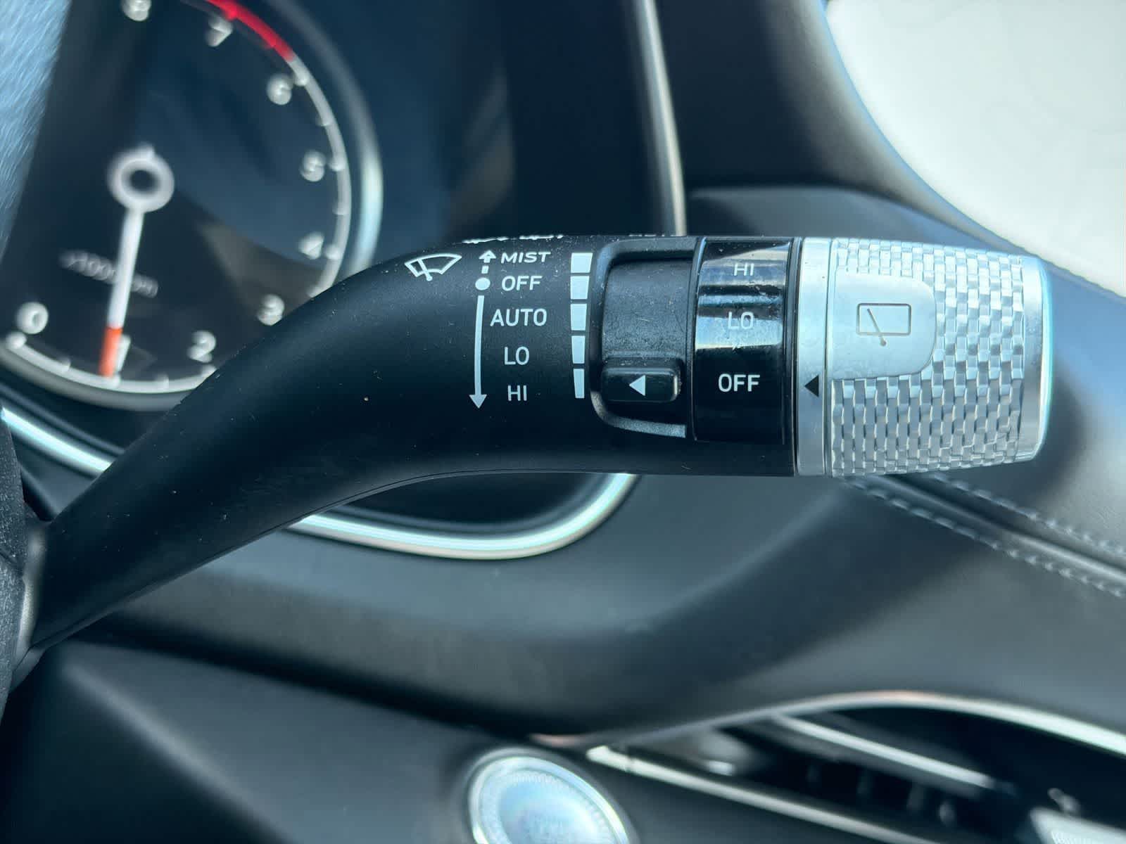 Thumbnail: 2021 Genesis GV80 - 27