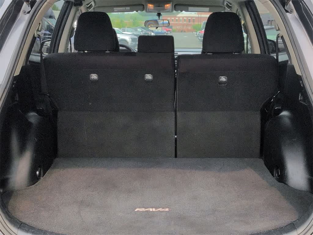 Thumbnail: 2016 Toyota RAV4 - 34