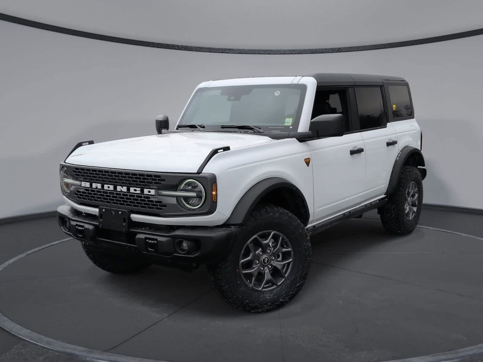 Thumbnail: 2025 Ford Bronco - 1