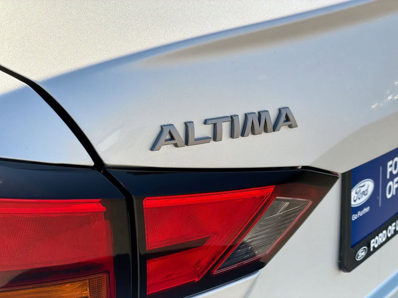 Thumbnail: 2023 Nissan Altima - 13