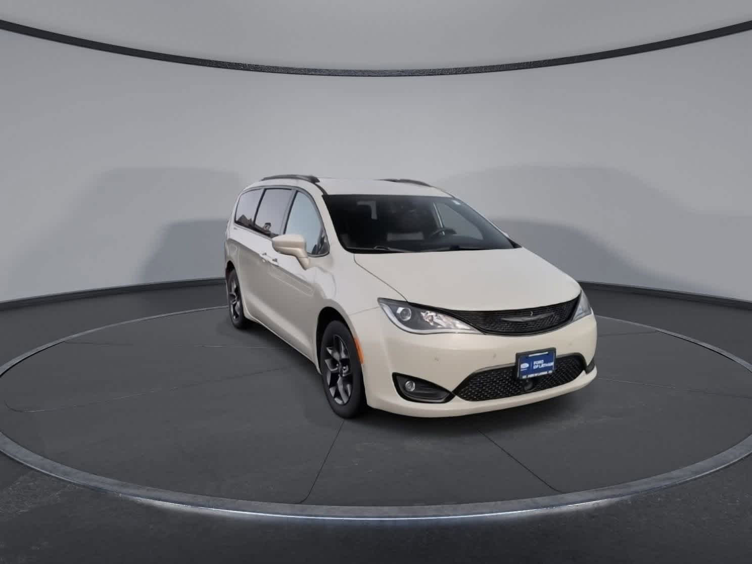 Thumbnail: 2020 Chrysler Pacifica - 2