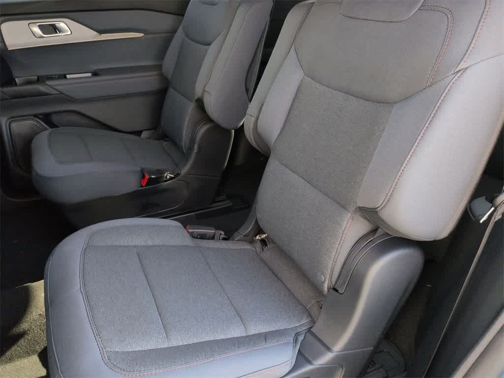 Thumbnail: 2026 Ford Explorer - 20