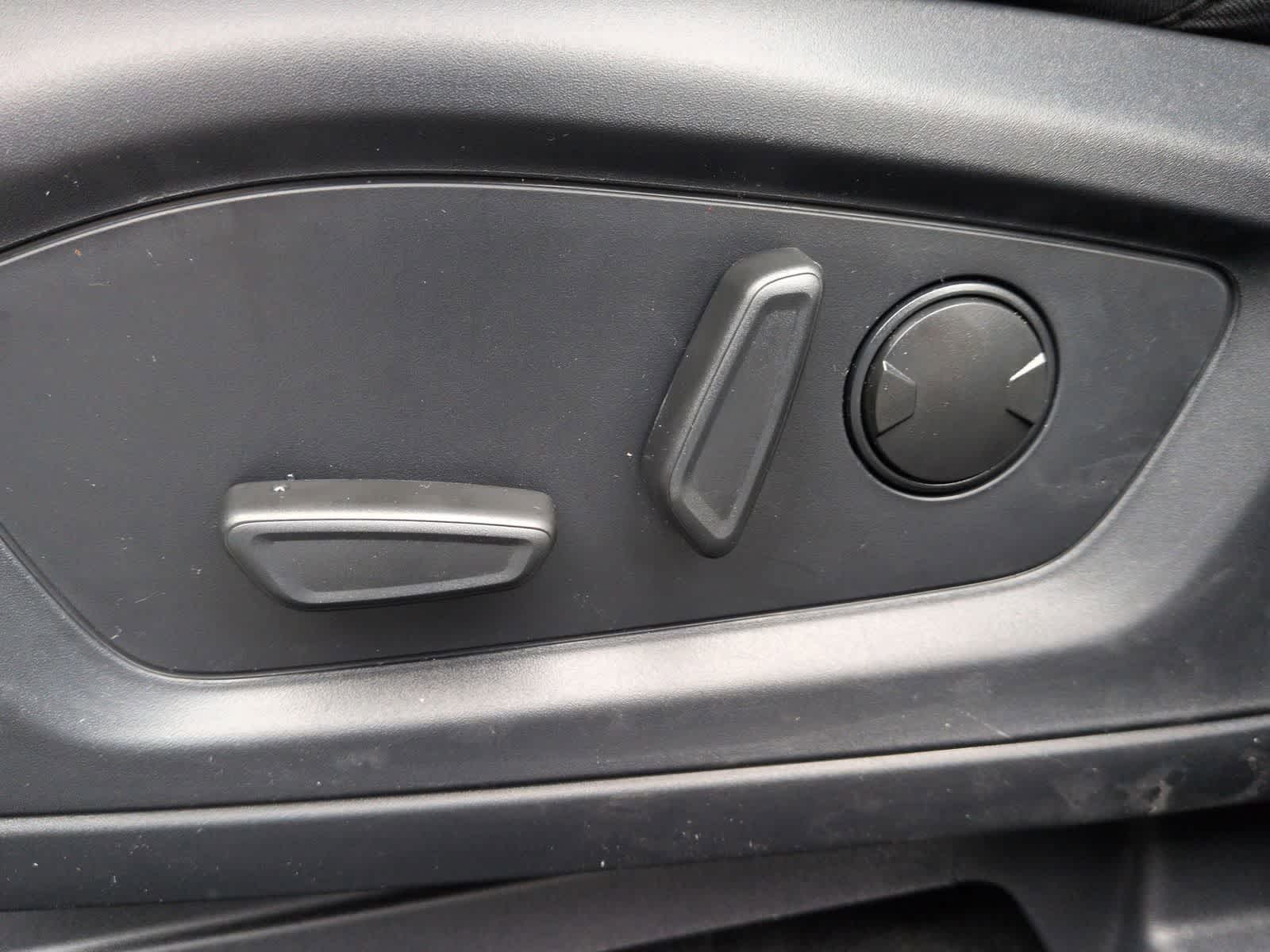 Thumbnail: 2026 Ford Explorer - 18