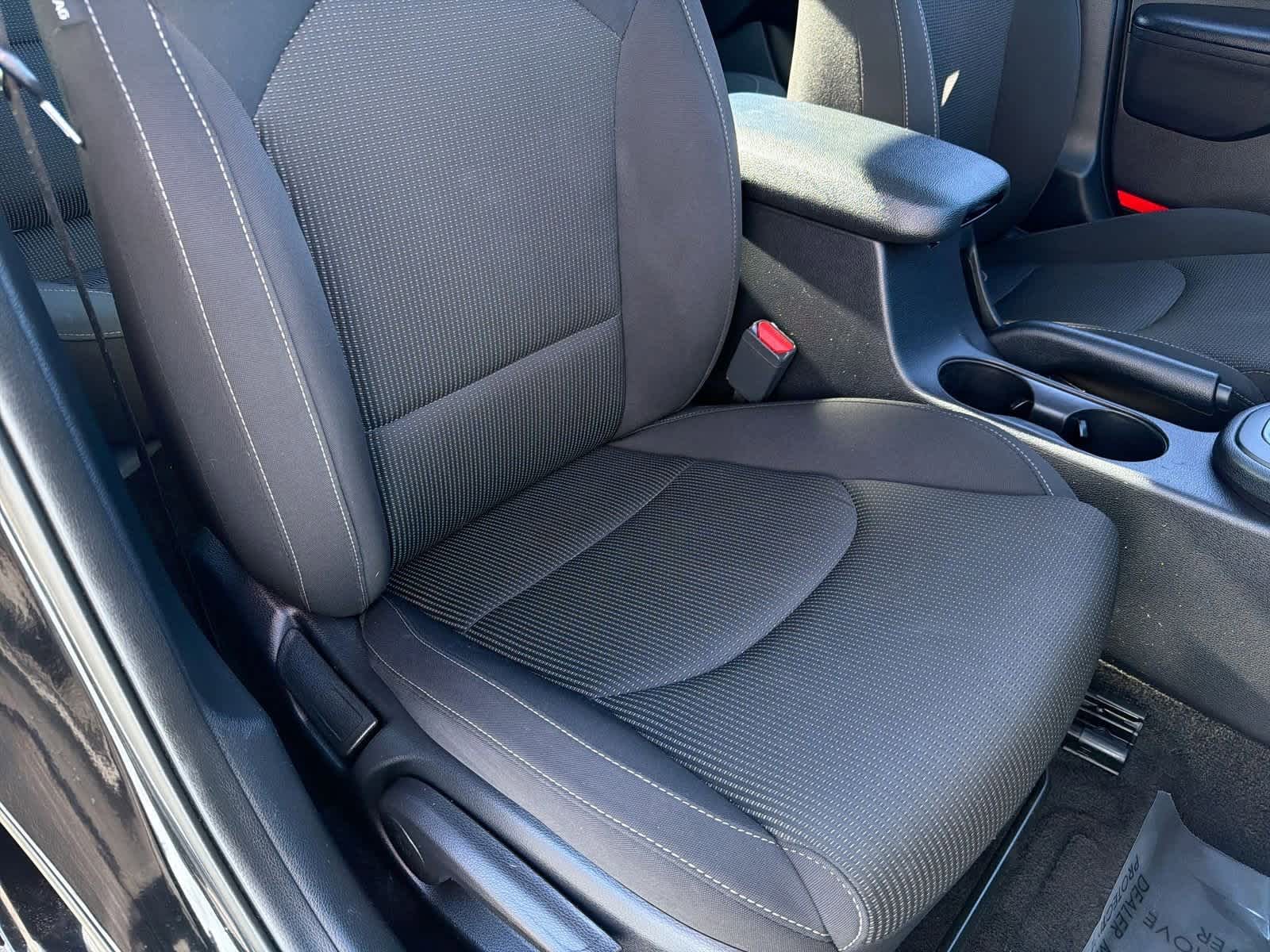 Thumbnail: 2021 Kia Forte - 22