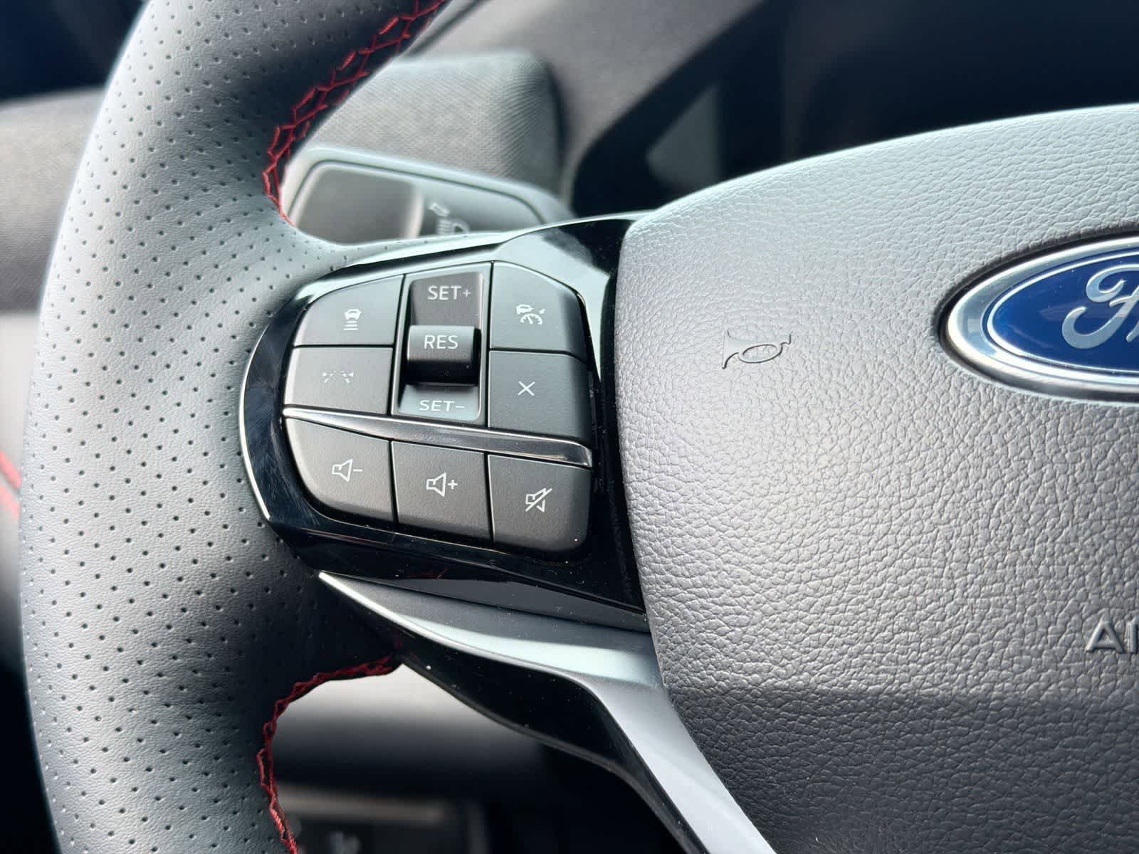 Thumbnail: 2026 Ford Explorer - 25