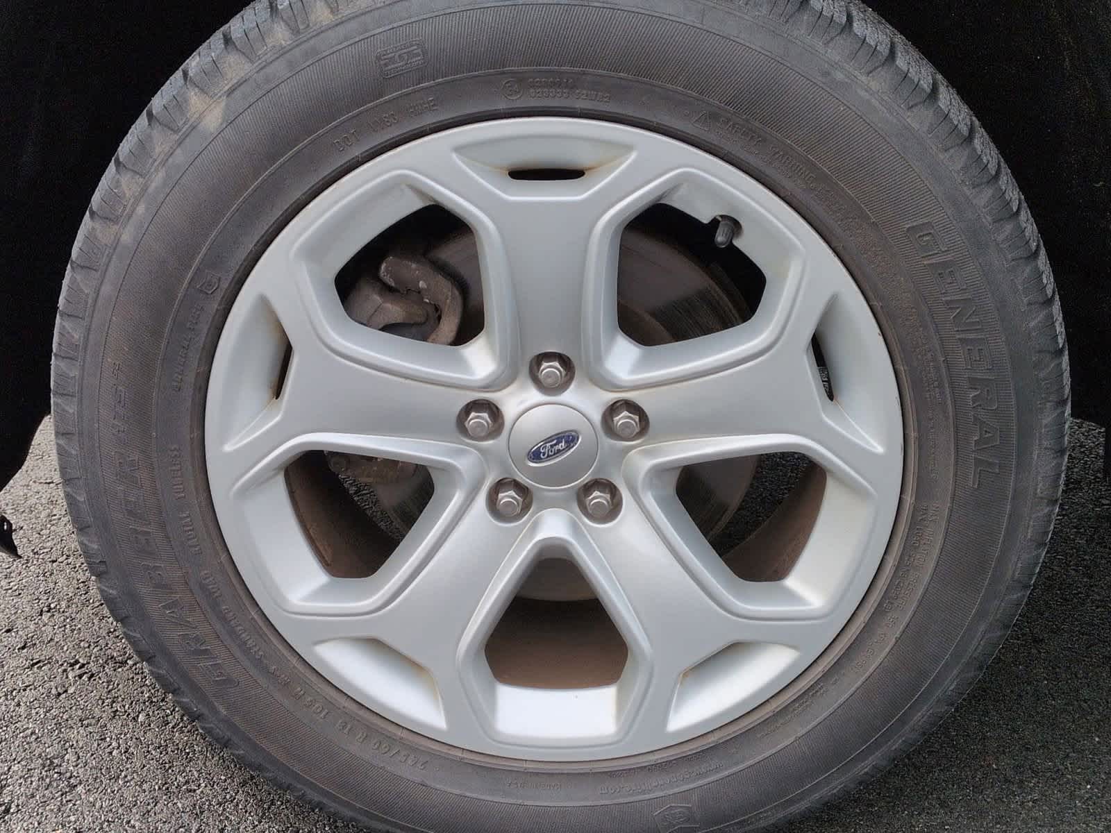 Thumbnail: 2013 Ford Edge - 14