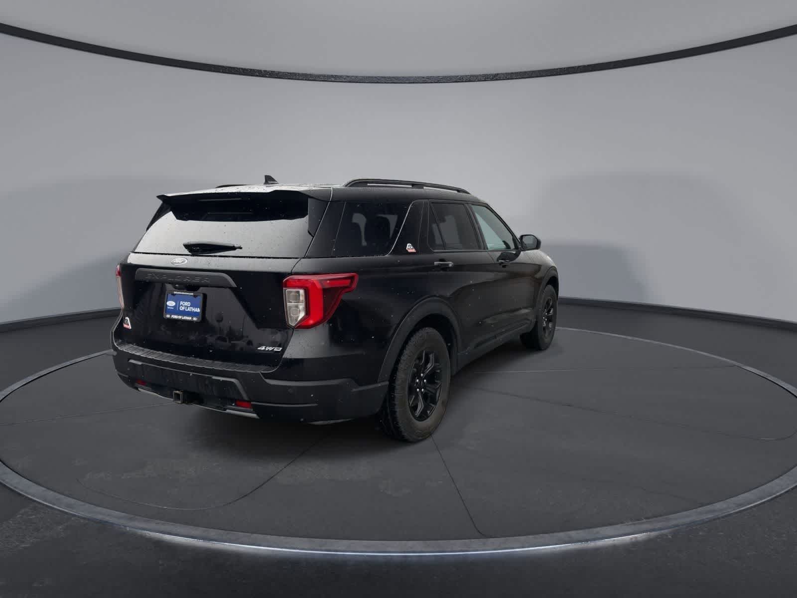 Thumbnail: 2023 Ford Explorer - 8