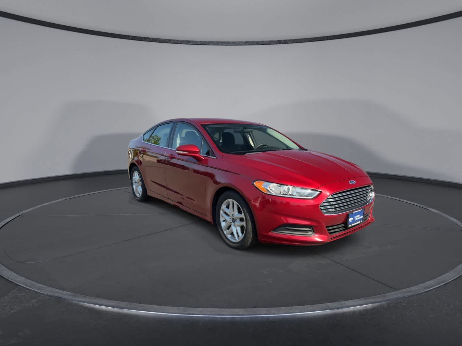 Thumbnail: 2016 Ford Fusion - 2