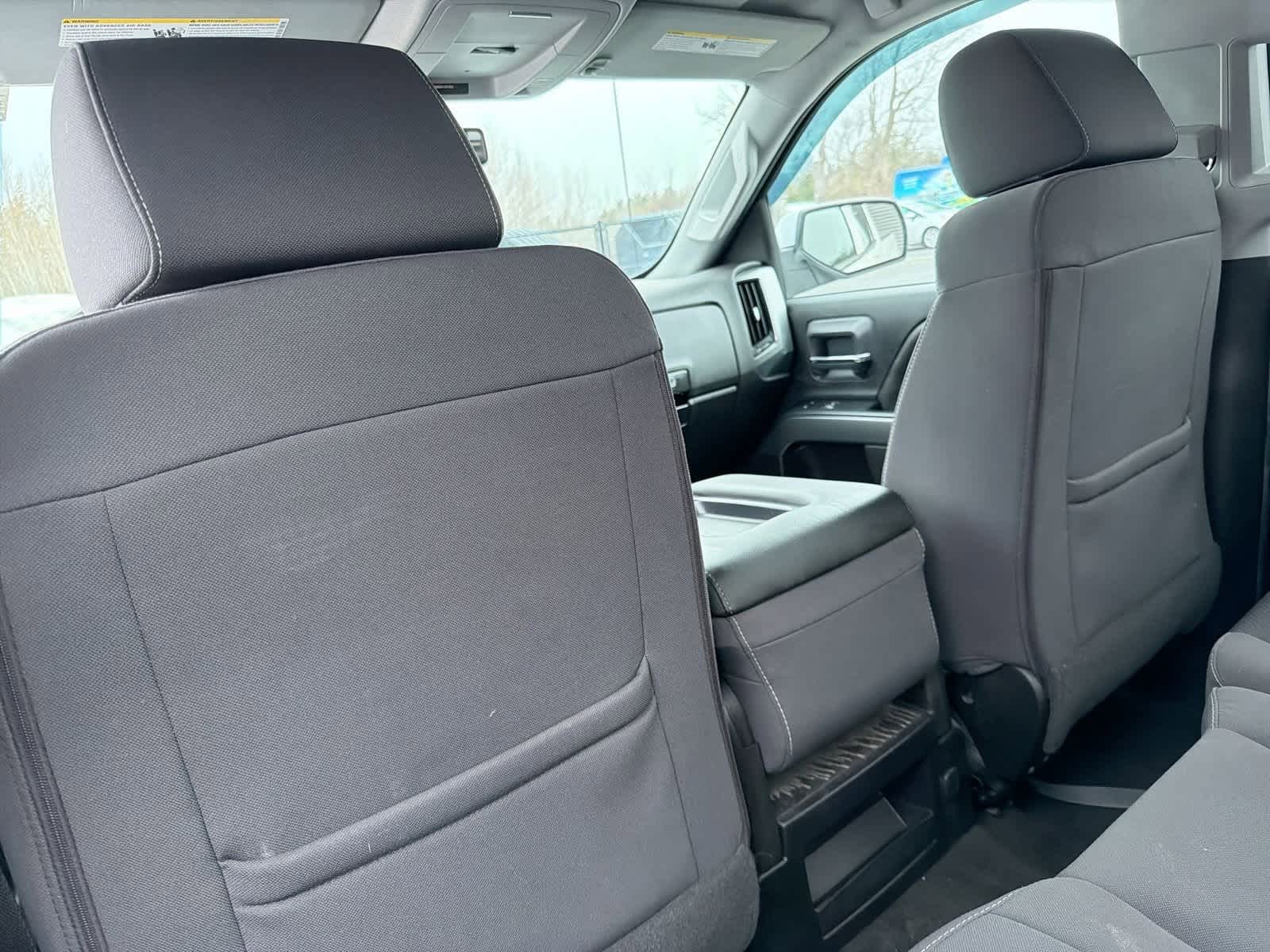 Thumbnail: 2018 Chevrolet Silverado 1500 - 19