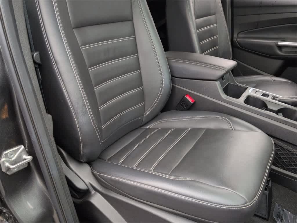 Thumbnail: 2018 Ford Escape - 22