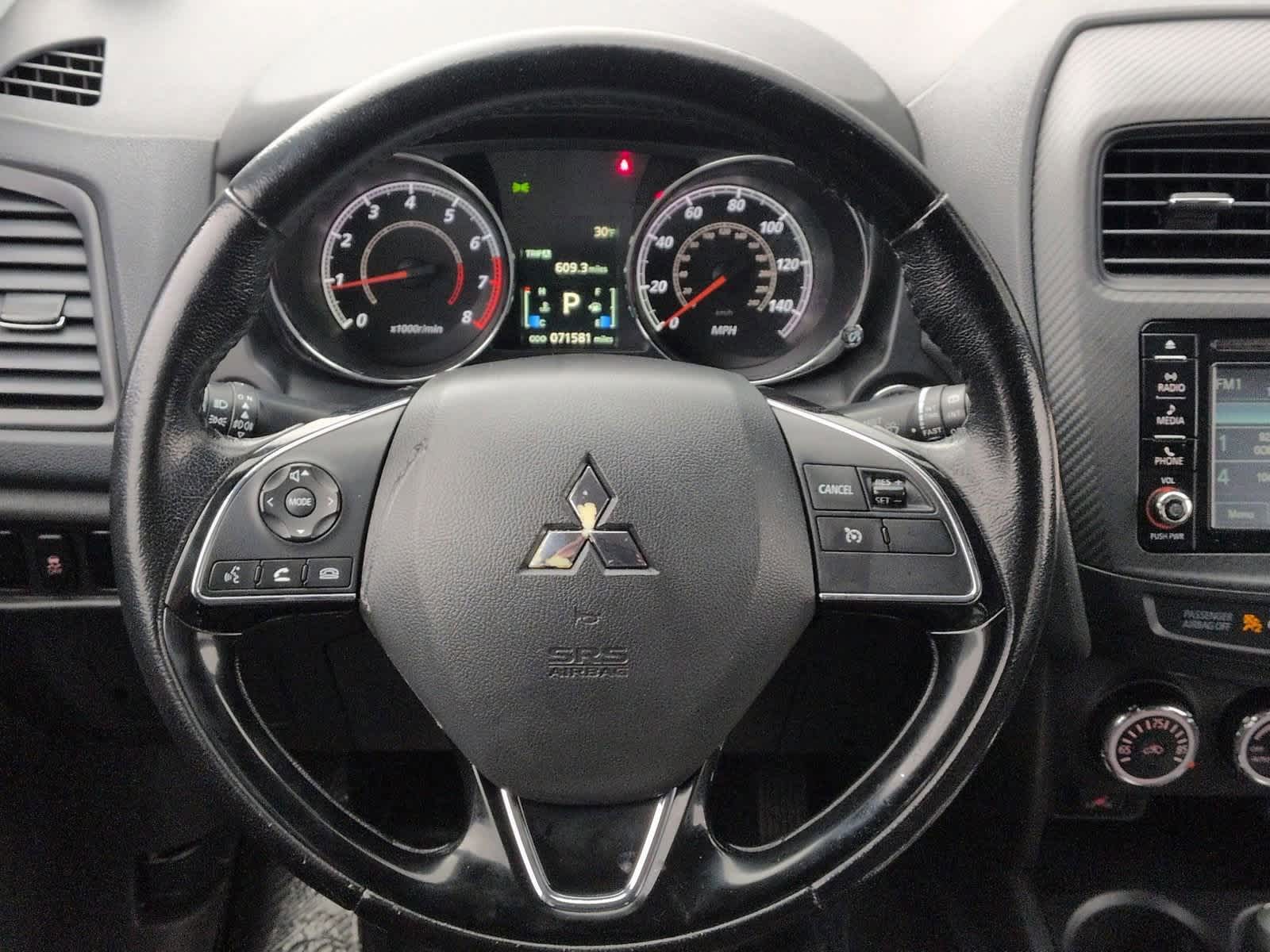 Thumbnail: 2016 Mitsubishi Outlander Sport - 23