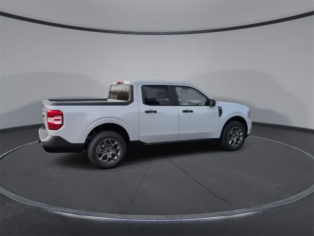 Thumbnail: 2025 Ford Maverick - 8