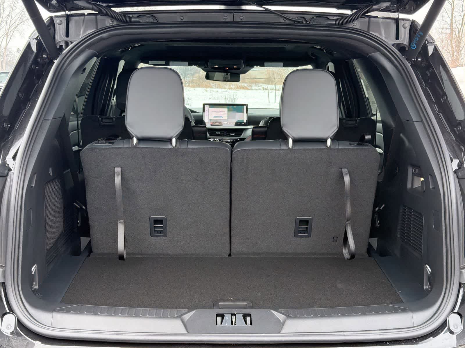 Thumbnail: 2026 Ford Explorer - 37