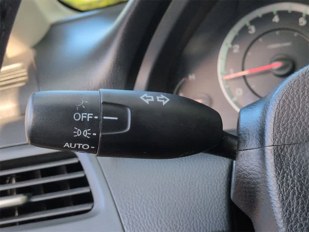 Thumbnail: 2011 Honda Accord - 29